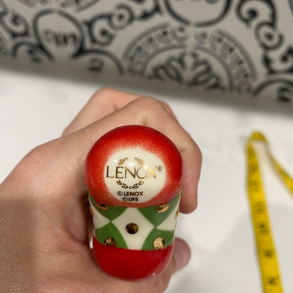 Lenox Peanuts Snoopy & Woodstock in Stocking Christmas Ornament - Picture 6 of 6